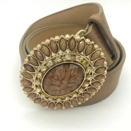 Luxury vintage leather belt with crystal & pearls round buckleBelts