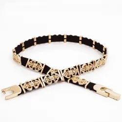 Elegant fashionable belt with leaf pattern and metal buckleBelts