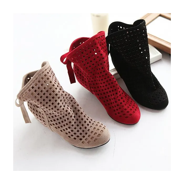 Women's boots - ankle boots - cut outs - red/black/beigeLaarzen