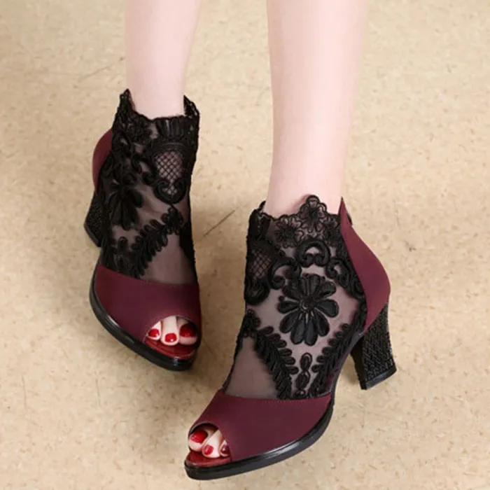 Peep toe sandals - sexy heels - lacedLaarzen