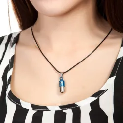 Love pill - capsule pendant - unisexNecklaces