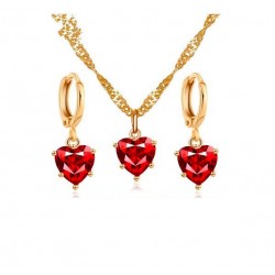 Collier d'or  boucles d'oreilles avec coeur rouge