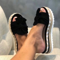 Sandales d'été - flip flops avec noeud