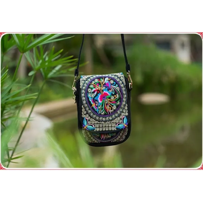 Embroidery - Floral - Shoulder bagsTassen