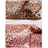 Élégant foulard carré avec imprimé léopard - soie