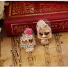 Crâne en cristal avec rose - petites boucles d'oreilles