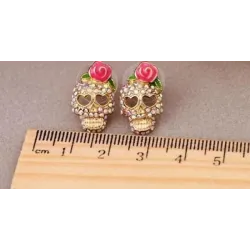 Crystal skull with rose - small earringsEarrings