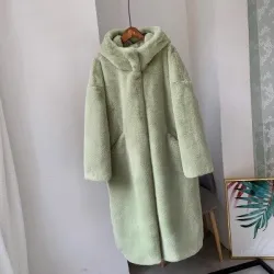 Modieuze bontjas met capuchonJassen