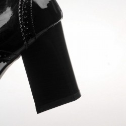 Vintage brogue schoenen - spitse neus - veterschoen - met dikke hakkenLaarzen