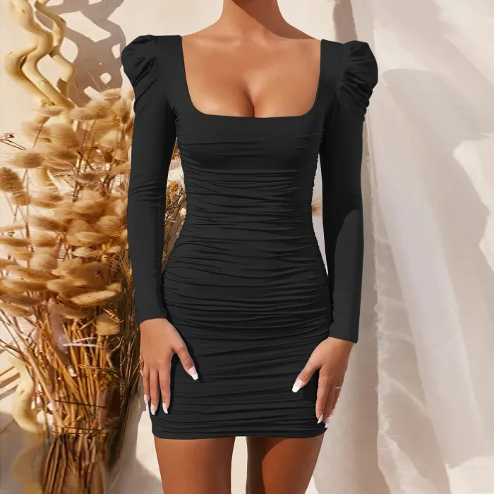 Sexy mini-jurk zonder rug met lange mouwenJurken