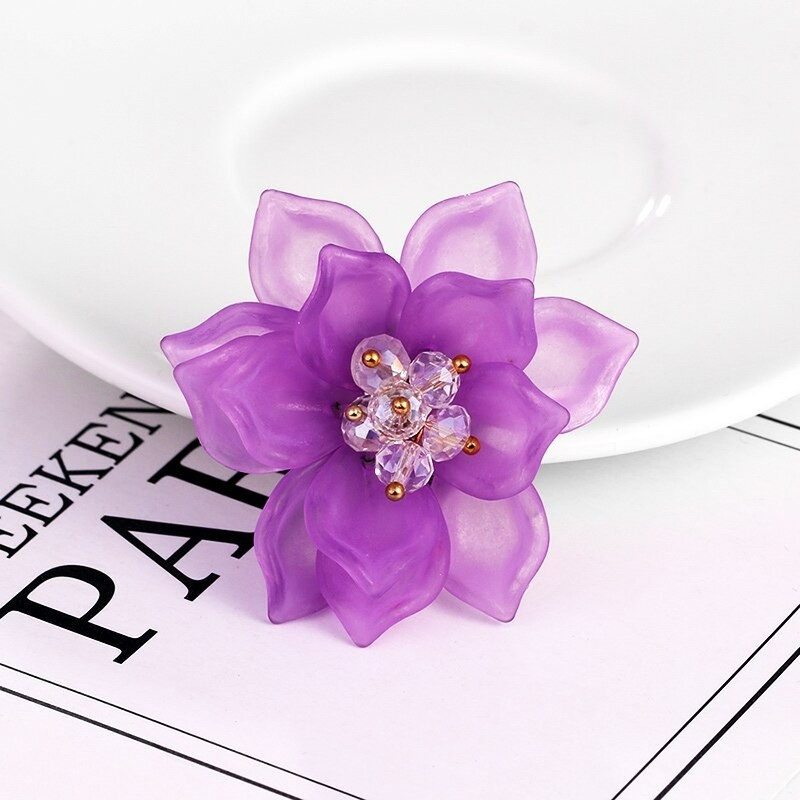 Flower with crystals - elegant broochBrooches