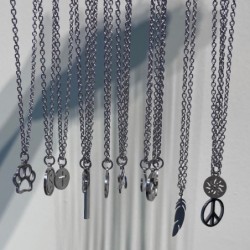 Stainless steel necklaces - sun / compass/ paw / yin yang