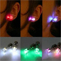 Kleine oorbel - met LED - roestvrij staal - 1 stukOorbellen