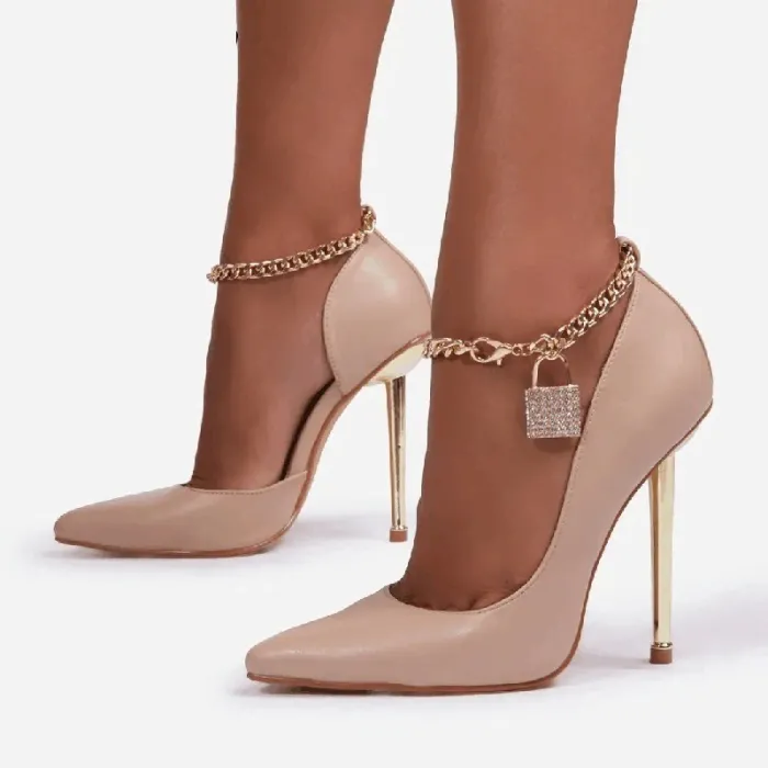 Elegant high heel pumps - with a metal ankle chainHigh heels