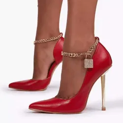 Elegante pumps met hoge hak - met metalen enkelkettingHoge hakken