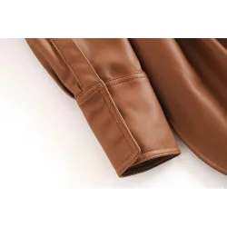 Vintage loose leather jacket - with belt