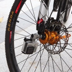 GoPro - action camera - fietswielhouder - wielnaaf - beugelhouder - staalBevestigingen