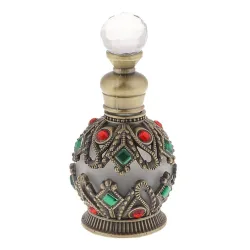 Refillable perfume bottle - 15ml - delightful gift -