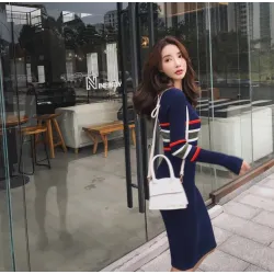 Elegant striped pencil dress - with long sleeveDresses