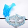 Sexy Venetiaans kanten oogmasker - met veren / kristalMaskers