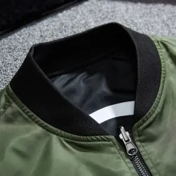 Bomber - pilotenjack - korte windbreaker - dubbelzijdig - met patches / rits - slim typeJassen
