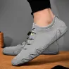 Baskets en daim élégantes - mocassins à enfiler