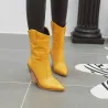 Stijlvolle leren laarzen - halve kuitlengte - dikke sleehak - cowboystijlLaarzen