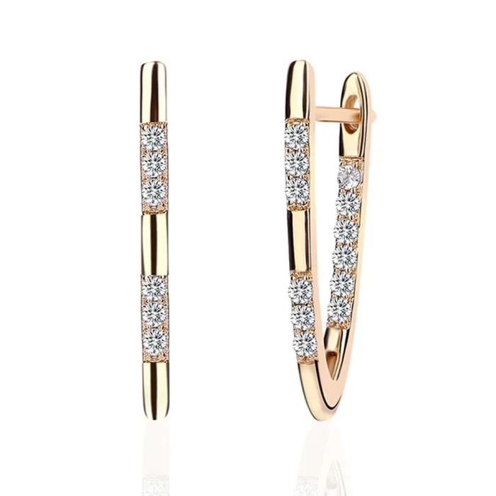 Boucles d'oreilles à la mode en forme de V - avec zircone cubique
