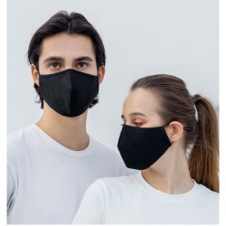 Masques visage / bouche - réutilisables - anti bactériens - avec filtre PM 2,5 - 4 pièces