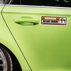 Autocollant amusant pour voiture - "DANGER! DO NOT TOUCH" - 2 pièces