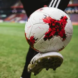 Professional soccer ball - leather - waterproof - white-red - size 4 - 5Balls