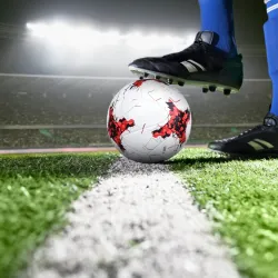 Professional soccer ball - leather - waterproof - white-red - size 4 - 5Balls