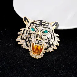 Roaring tiger crystal broochBrooches