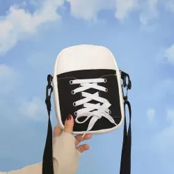 Petit sac à bandoulière en toile - forme chaussure
