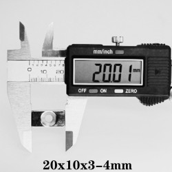 N35 - neodymium magneet - sterk blok - 20mm * 10mm * 3mm - met 4 mm gatN35