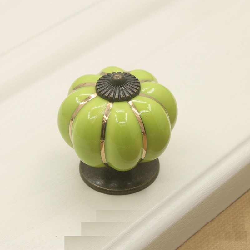 Poignée de meuble en céramique - boutons en forme de citrouille