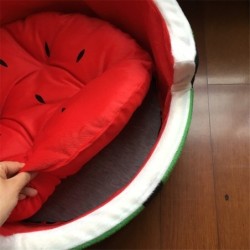 Soft dog / cat bed - watermelon shapedBeds & mats