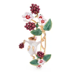 Écureuil cueilleur de fruits - broche