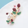 Écureuil cueilleur de fruits - broche