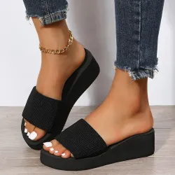 Chaussons compensés tricotés - sandales