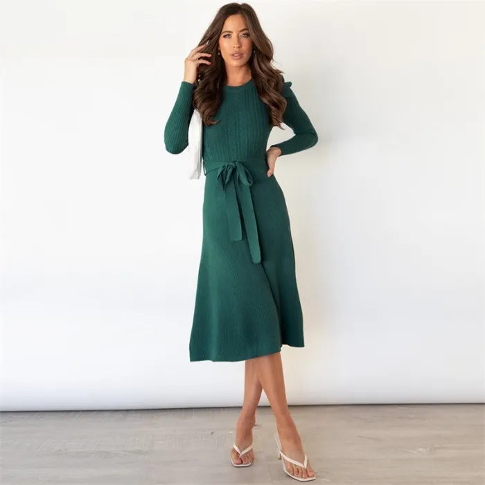 Elegante gebreide jurk - lange mouw - tailleriemJurken