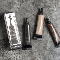 Waterproof wenkbrauwcrème - pigment - met kwastjeMake-Up