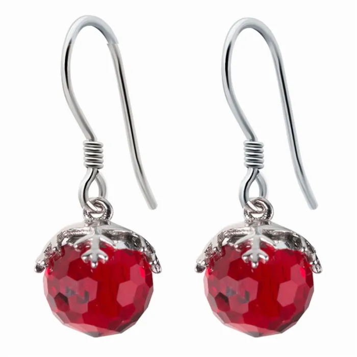 Boule cristal rouge / flocon de neige - boucles d'oreilles
