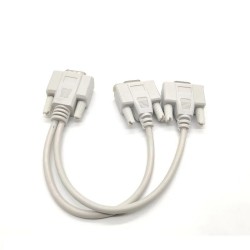 VGA SVGA - 1 to 2 monitors - male to 2 dual female Y - 15 pin - adapter - splitter cableCables