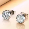 Klassieke kleine oorbellen - met een rond wit kristalOorbellen