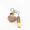 Diamanten hart sleutelhanger - met trendy koordje en mini parfumflesjeParfum