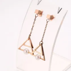 Driehoek Pearl Drop EarringsOorbellen
