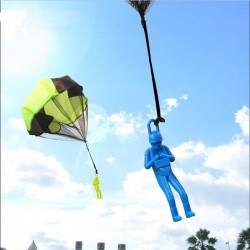Parachute à la main avec mini soldat - jouets kite