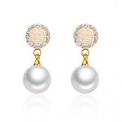 Pearls & Crystals EarringsEarrings
