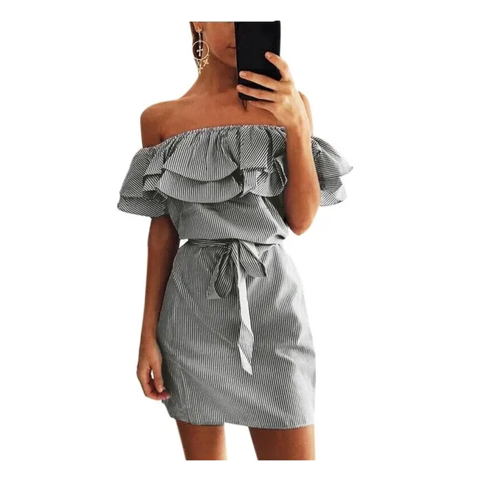 Des épaules bandoulière rayée mini robe